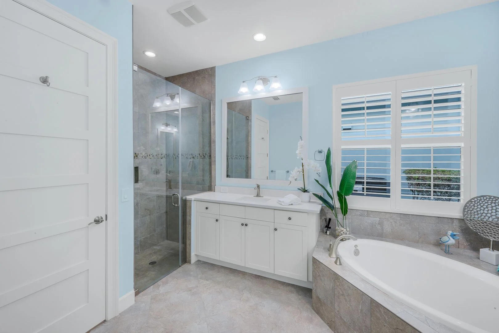 6475 Warwick Ave, Naples, FL 34113 (28)