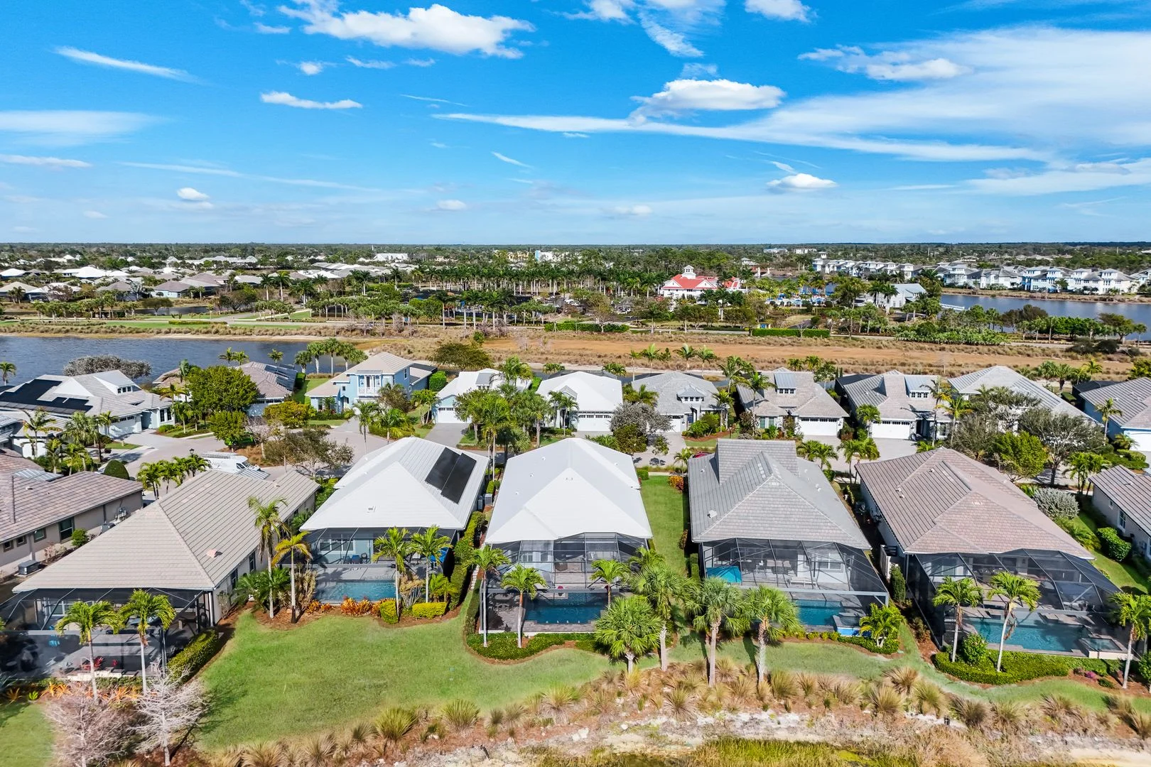 6475 Warwick Ave, Naples, FL 34113 (42)